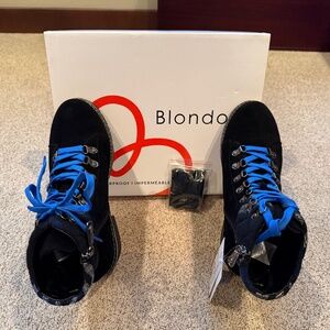 NWT: BLONDO Black Suede /Blue Plaid, Lace Up (Side Zipper) Ankle Boots